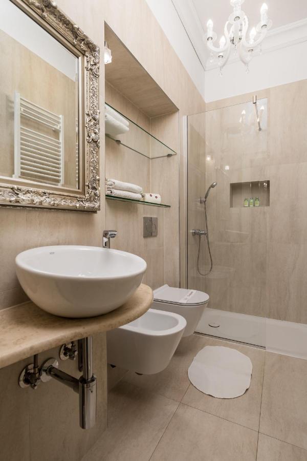 Villa Sokol Apartments Opatija center Esterno foto