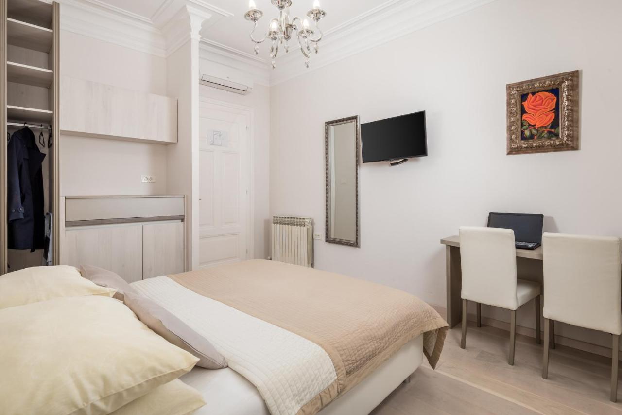 Villa Sokol Apartments Opatija center Esterno foto