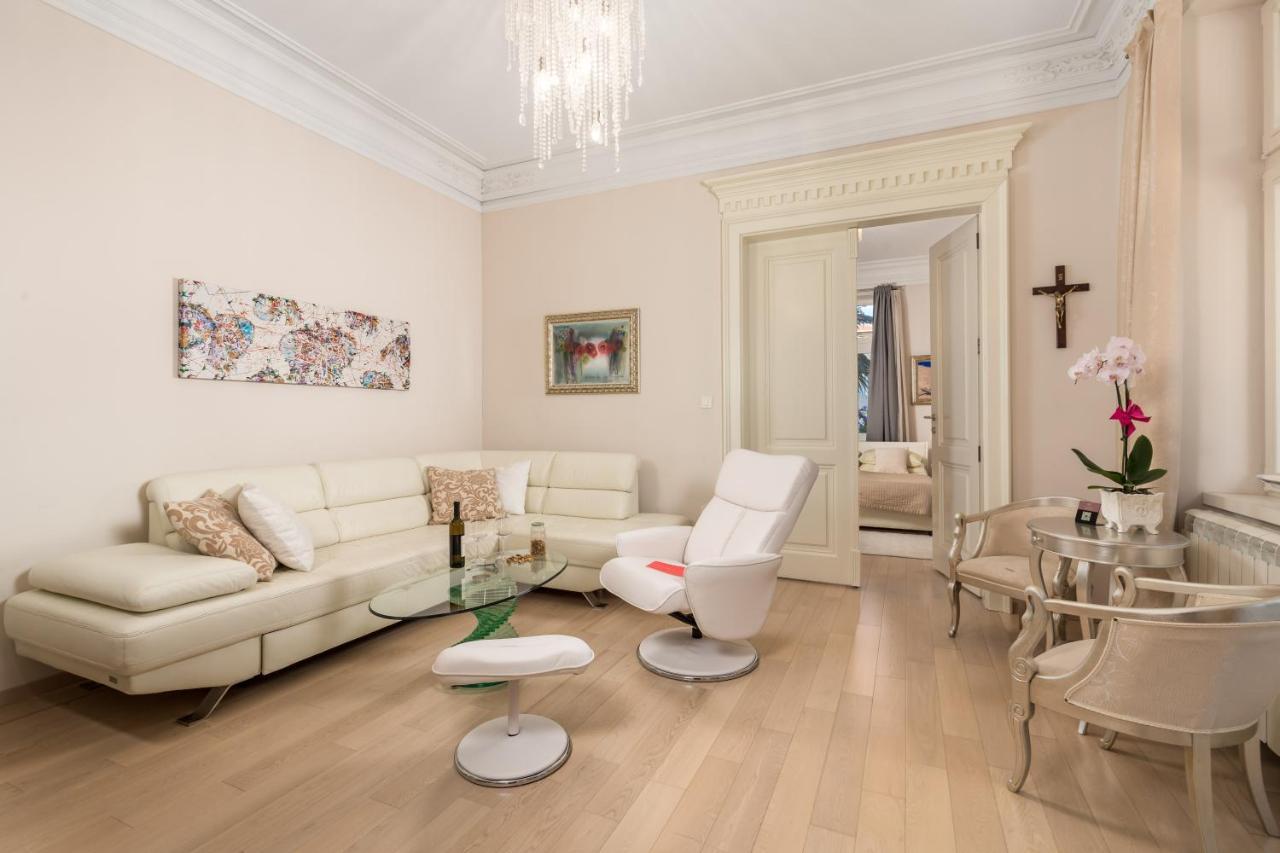 Villa Sokol Apartments Opatija center Esterno foto