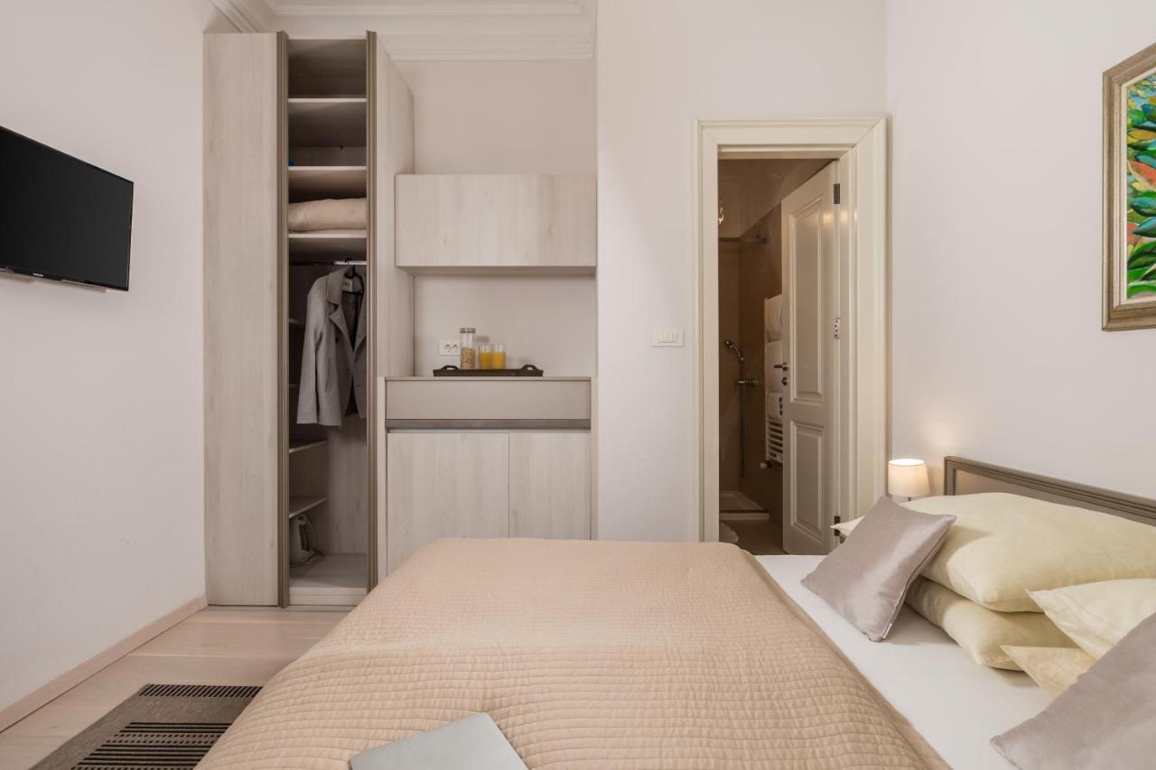 Villa Sokol Apartments Opatija center Esterno foto