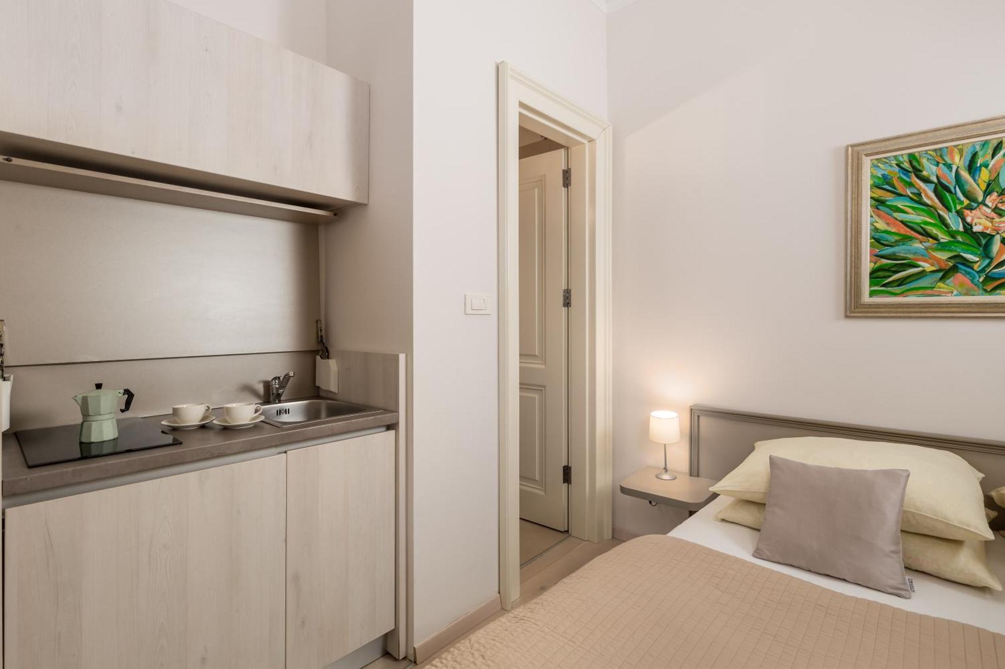 Villa Sokol Apartments Opatija center Camera foto